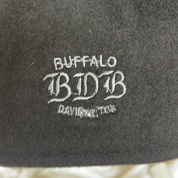 Beautiful flattering Buffalo wool coat - Picture 3 of 14